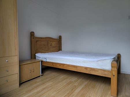 4 bedroom Semi-detached house to let in Wakefield Road, Norwich, NR5