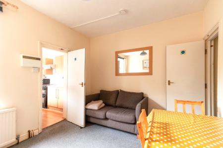 3 bedroom Terraced House to let in Connaught Road, Norwich, NR2