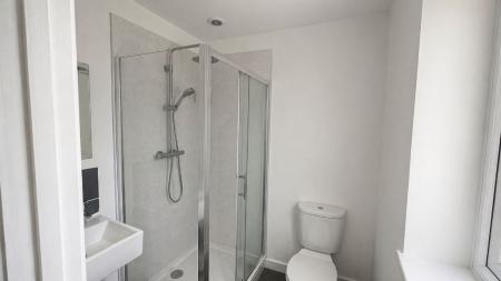 4 bedroom Terraced House to let in Enfield Road, Norwich, NR5