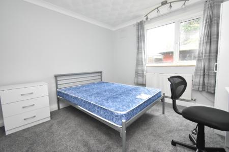 2 bedroom Flat to let in Nasmith Road, Eaton, NR4