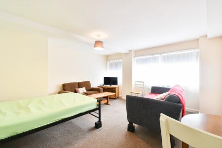 1 bedroom Flat to let in Gladstone Street, Norwich, NR2