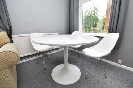 2 bedroom Flat to let in Rolleston Close, Earlham, Norwich, NR5