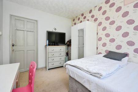 4 bedroom Semi-detached house to let in Friends Road, Norwich, NR5