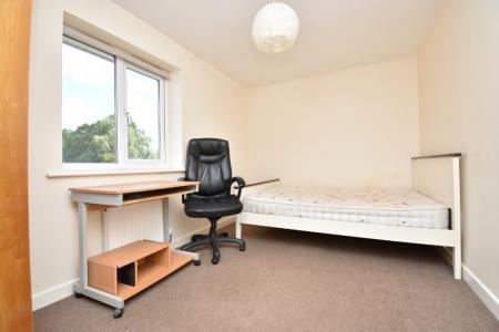 3 bedroom Semi-detached house to let in Filby Close, Norwich, NR5