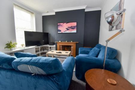 4 bedroom Terraced House to let in Esdelle Street, Norwich, NR3