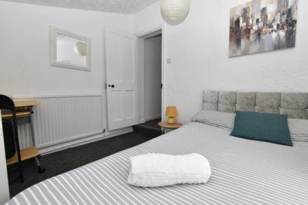 4 bedroom Terraced House to let in Esdelle Street, Norwich, NR3
