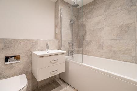 4 bedroom Terraced House to let in Lower Farm Mews, Tittleshall, PE32