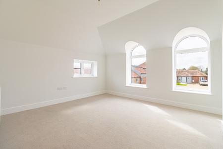 4 bedroom Terraced House to let in Lower Farm Mews, Tittleshall, PE32