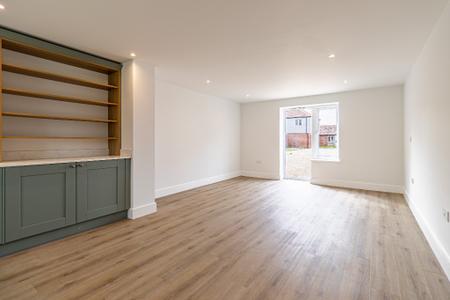 4 bedroom Terraced House to let in Lower Farm Mews, Tittleshall, PE32