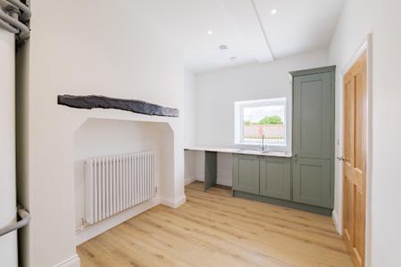 4 bedroom Detached house to let in Lower Farm Mews, Tittleshall, PE32
