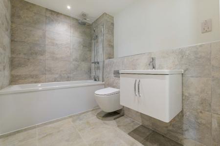 4 bedroom Terraced House to let in Lower Farm Mews, Tittleshall, PE32