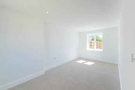 4 bedroom Terraced House to let in Lower Farm Mews, Tittleshall, PE32