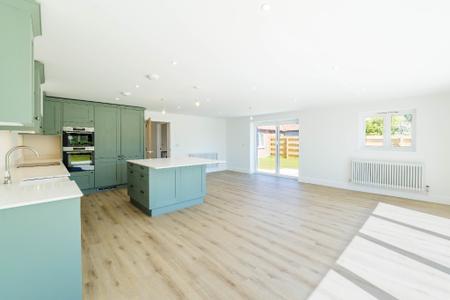 4 bedroom Terraced House to let in Lower Farm Mews, Tittleshall, PE32