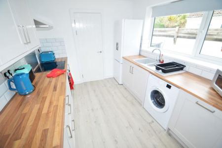 4 bedroom Property to let in Sherburn Station - DH6