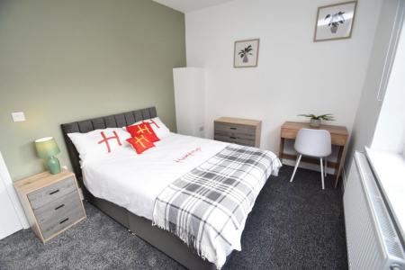 2 bedroom Property to let in Broomside Lane