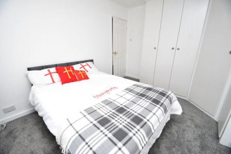 2 bedroom Property to let in Pilgrims Way - DH1