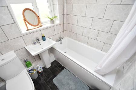 2 bedroom Property to let in Churchill Square - DH1