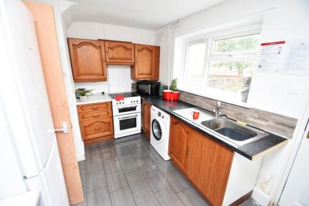 2 bedroom Property to let in Churchill Square - DH1