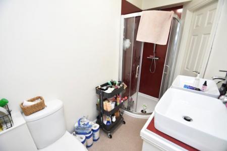 7 bedroom Property to let in Wynyard Grove - DH1