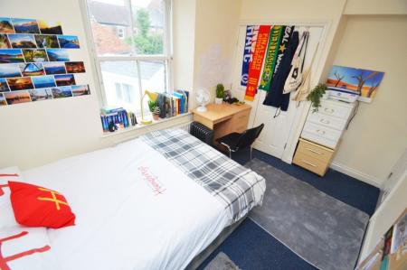 5 bedroom Property to let in Gilesgate, Durham, DH1