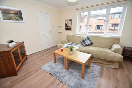 2 bedroom Property to let in Wakenshaw Road - DH1