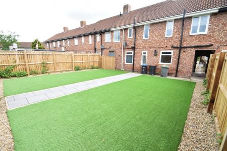 5 bedroom Property to let in Ash Avenue - DH1