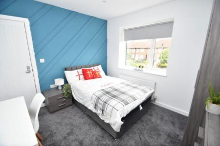 5 bedroom Property to let in Ash Avenue - DH1