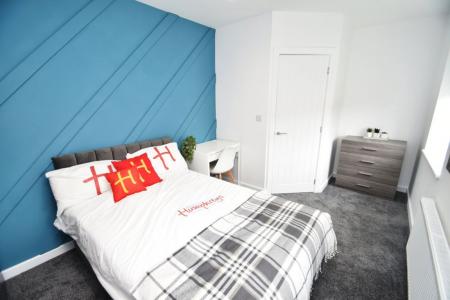 5 bedroom Property to let in Ash Avenue - DH1