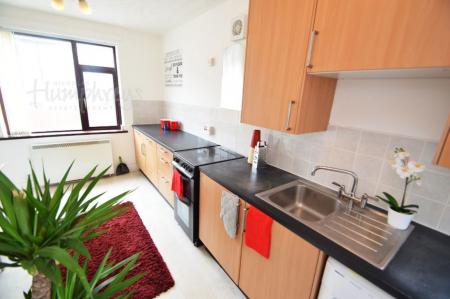 2 bedroom Property to let in Laurel Avenue, Durham, DH1