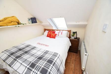 5 bedroom Property to let in Crossgate - DH1