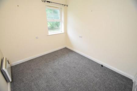 2 bedroom Property to let in St Giles Close - DH1