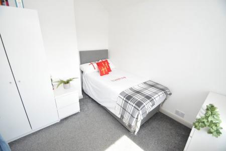 4 bedroom Property to let in Kepier Crescent, Durham, DH1