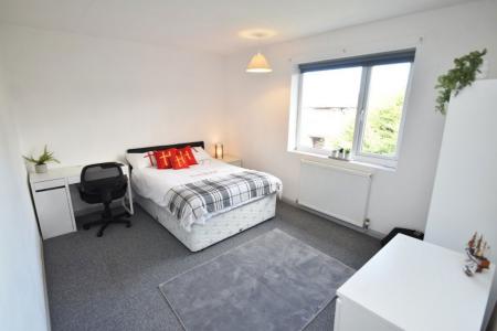 4 bedroom Property to let in Cooper Square, Durham, DH1