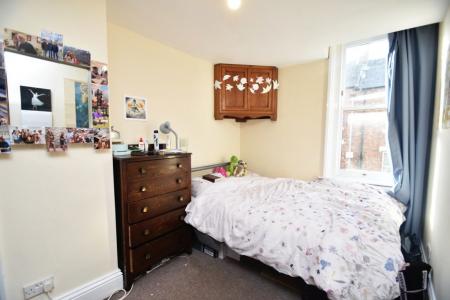 6 bedroom Property to let in East Atherton Street - DH1