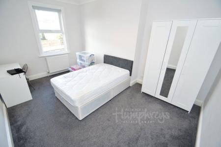 2 bedroom Property to let in Kilmacar House, Nevilles Cross