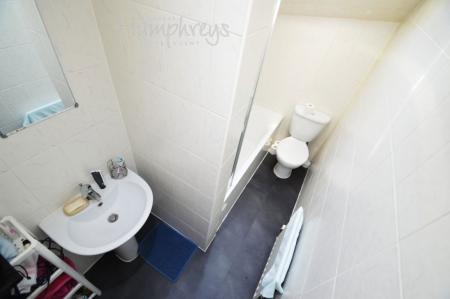 2 bedroom Property to let in Kilmacar House, Nevilles Cross