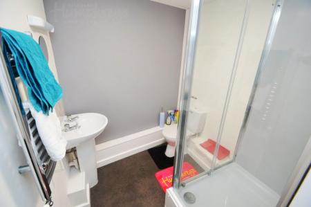 2 bedroom Property to let in Marshall Terrace, Durham, DH1