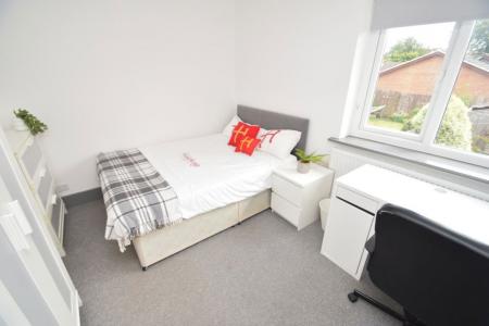 4 bedroom Property to let in Bradford Crescent, Durham, DH1