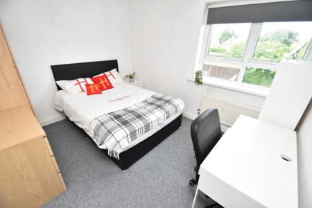 4 bedroom Property to let in Wakenshaw Road, Durham, DH1