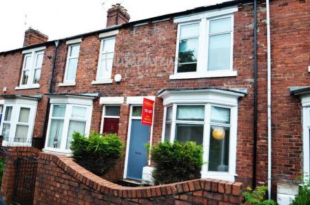 4 bedroom Property to let in Malvern Villas, Gilesgate DH1