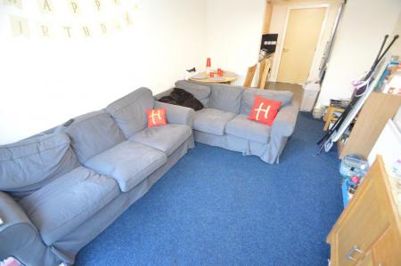 6 bedroom Property to let in The Hallgarth, Durham, DH1