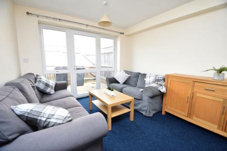 6 bedroom Property to let in The Hallgarth, Durham DH1