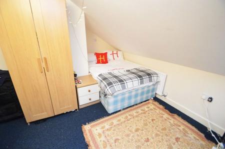 6 bedroom Property to let in Hawthorn Terrace, Durham, DH1