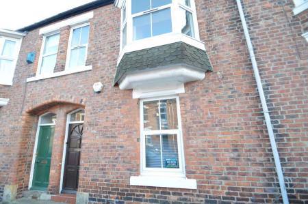 6 bedroom Property to let in Hawthorn Terrace, Durham, DH1