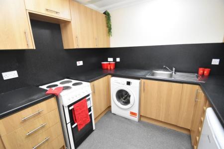 5 bedroom Property to let in Allergate, Durham, DH1