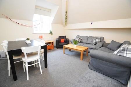 5 bedroom Property to let in Allergate, Durham, DH1