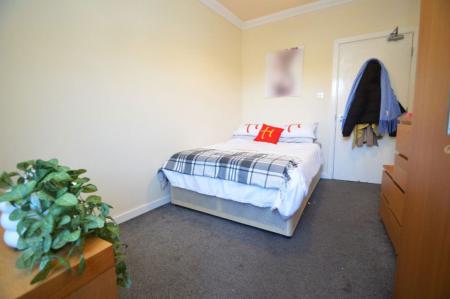 5 bedroom Property to let in Allergate, Durham, DH1