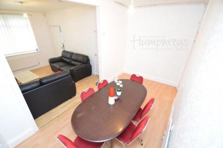 5 bedroom Property to let in New Street, Durham, DH1