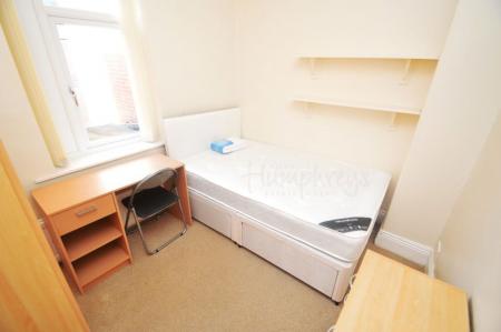 5 bedroom Property to let in New Street, Durham, DH1