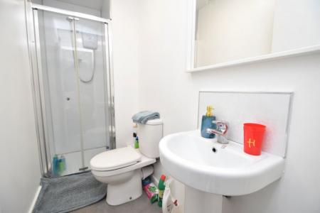 6 bedroom Property to let in Mitchel Street - DH1
